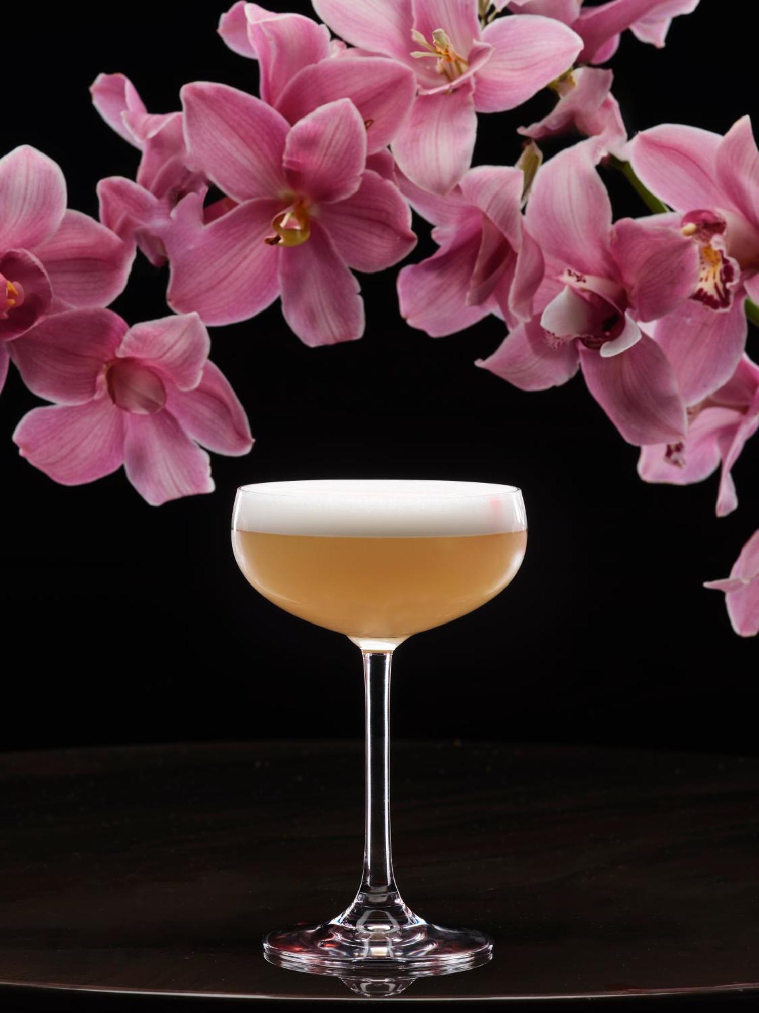 Отель Pan Pacific Лондон Экстерьер фото A French 75
